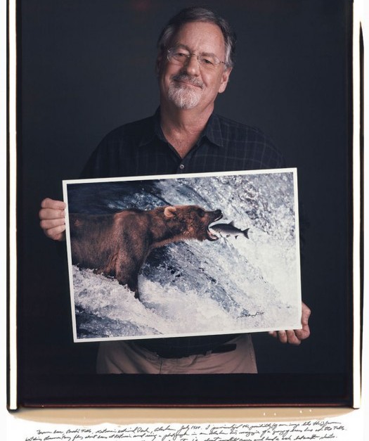 5. Thomas Mangelsen,  urso marrom no Alasca  (1988)