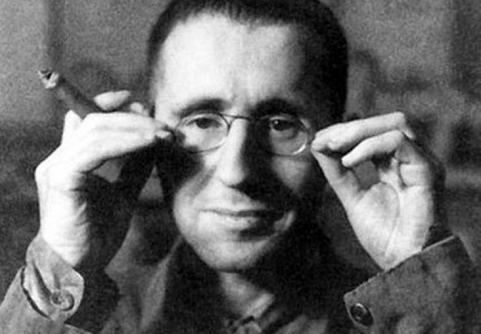 “Se os tubarões fossem homens”, por Bertold Brecht