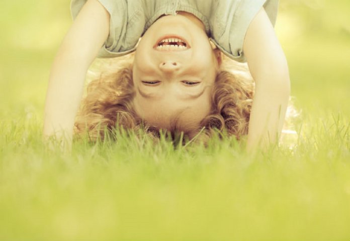 Seja feliz! 4 formas de aumentar a serotonina no seu cérebro