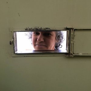 revistapazes.com - "A violência da segregação, a falta de assistência e o abandono": eis a realidade dos doentes mentais no Brasil