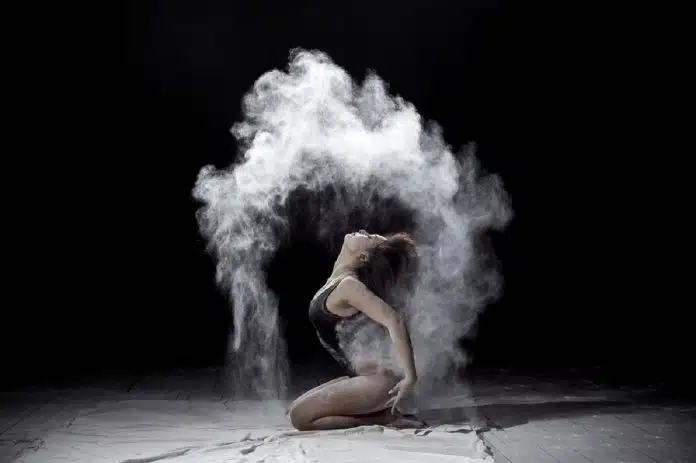 shutterstock_373274554.jpg-Por-Oleksandr-Nagaiets “Torna-te quem tu és”