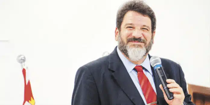 Sem-Título-14-696x348 “A primeira regra de toda casa deveria ser: é proibido resmungar!” por Mario Sergio Cortella