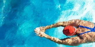 Como a natação é capaz de fazer com que o seu cérebro se torne mais saudável