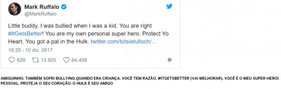 revistapazes.com - Capit&atilde;o Am&eacute;rica, Hulk e Luke Skywalker apoiam menino v&iacute;tima de bullying e 21 milh&otilde;es compartilham a hist&oacute;ria