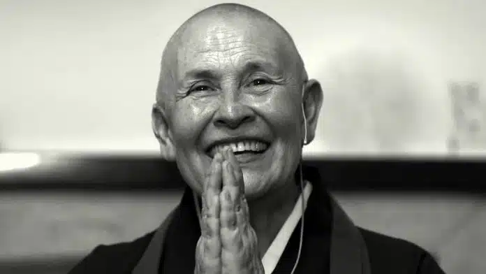 coen-m O que fazer quando não podemos nos afastar de quem nos fere? – Monja Coen responde