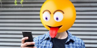 Hoje é dia Mundial do Emogi, segundo o Facebook. Saibamos mais sobre isso!