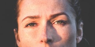 Geralmente, quem não consegue nos manipular tenta manipular os outros contra nós