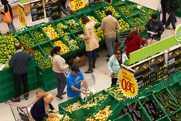 Brasileiros passam a consumir menos açúcar refinado, refrigerante e carne vermelha – aponta pesquisa