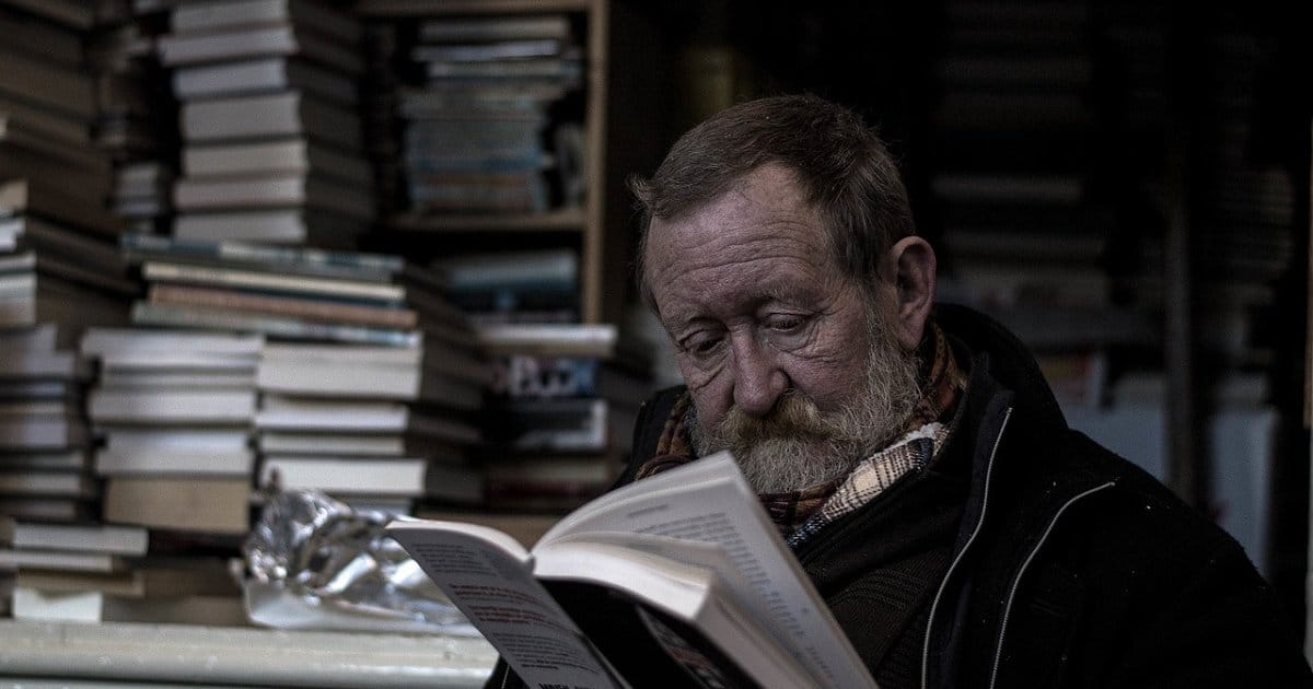 reading-1246520_1280