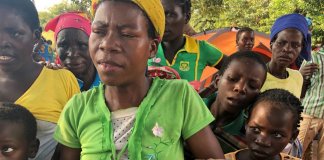 Conheça Sara, a criança que nasceu em cima de uma árvore durante o ciclone Idai em Moçambique