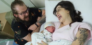Casal descobre gravidez APENAS 19 dias antes do bebê nascer