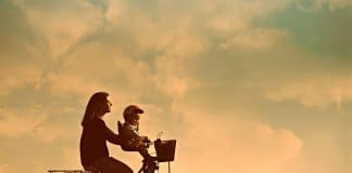 As mães nunca morrem – texto de Fabíola Simões