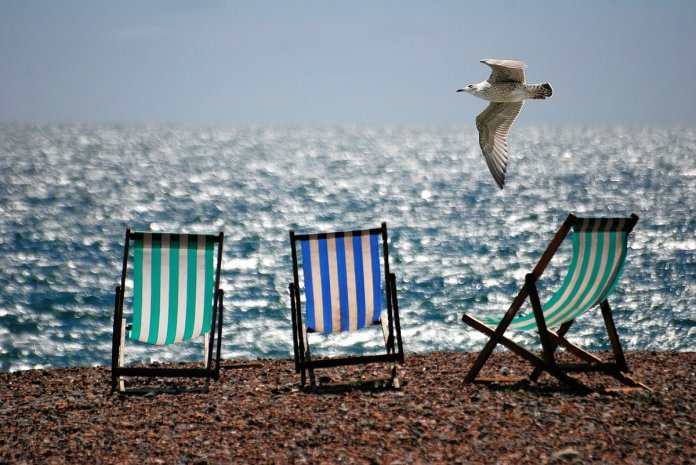 Ciência explica como a praia pode mudar nosso cérebro e saúde mental