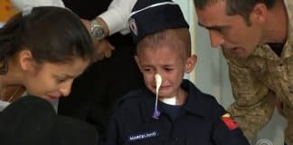 Após ter sido desenganado pelos médicos, menino com leucemia chora ao receber alta