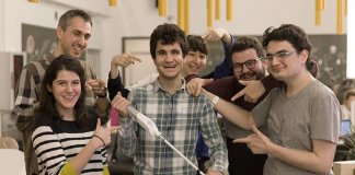 Nova bengala inteligente usa o Google Maps para ajudar as pessoas cegas a encontrar seu próprio caminho