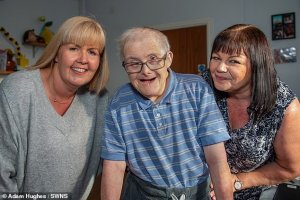 revistapazes.com - Idoso com síndrome de Down supera todas as expectativas ao comemorar 77 anos