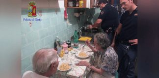 Gritos levam policiais à casa de dois idosos, que choravam copiosamente de… solidão!