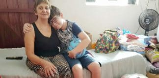 Vídeo de menino pedindo sanduíche no Natal volta a viralizar 2 anos depois, e família recebe novas doações