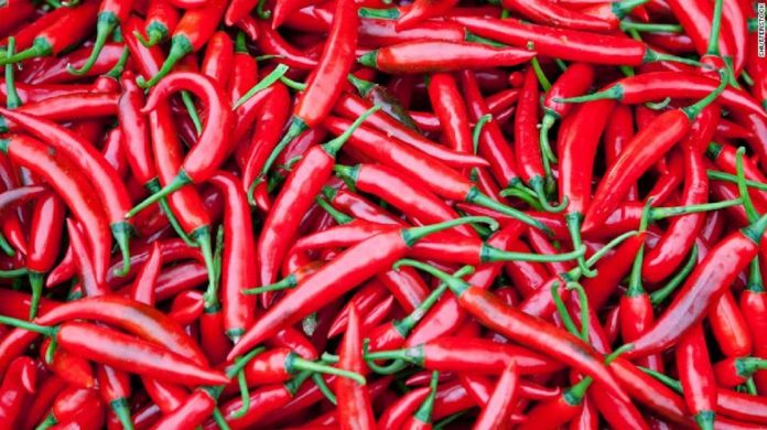 Comer pimenta reduz risco de morte por ataque cardíaco e derrame, diz estudo