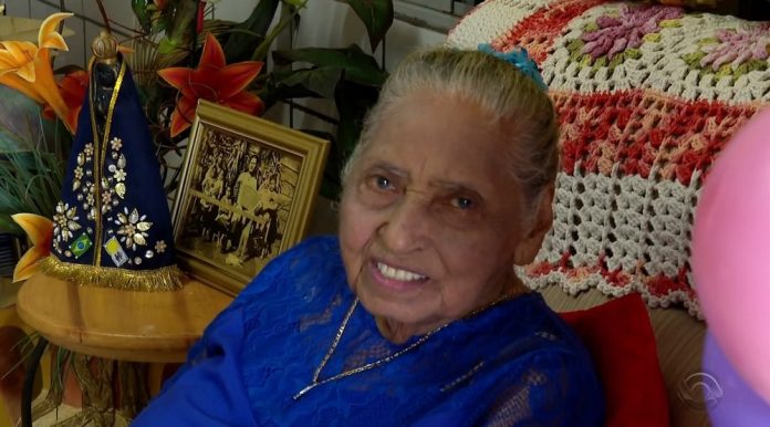 ‘Não reclamo, toda vida é alegria’, diz idosa que acaba de completar 112 anos