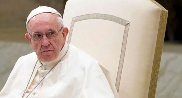 Papa Francisco classifica como “genocídio por vírus” colocar a economia na frente da saúde pública
