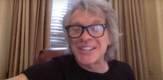 Jon Bon Jovi torna-se professor de música infantil em casa