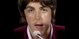 Manuscrito de “Hey Jude”, de Paul McCartney, é vendido 4.6 milhões de reais