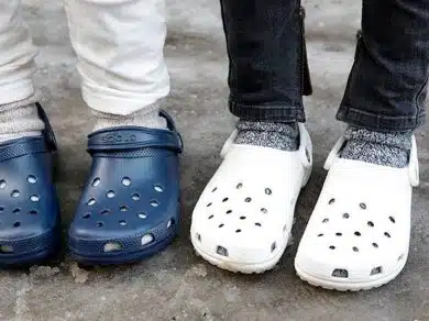 Crocs doa sapatos para profissionais de saúde que lutam contra o coronavírus revistapazes.com - Crocs doa sapatos para profissionais de saúde que lutam contra o coronavírus