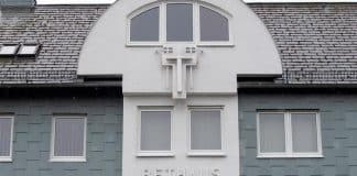 Mais de 40 pessoas são infectadas com coronavírus em culto na Alemanha