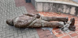 “Ariano ainda incomoda muita gente”, por Fabrício Carpinejar