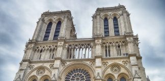 França: atentado na basílica de Notre Dame em Nice deixa 3 mortos