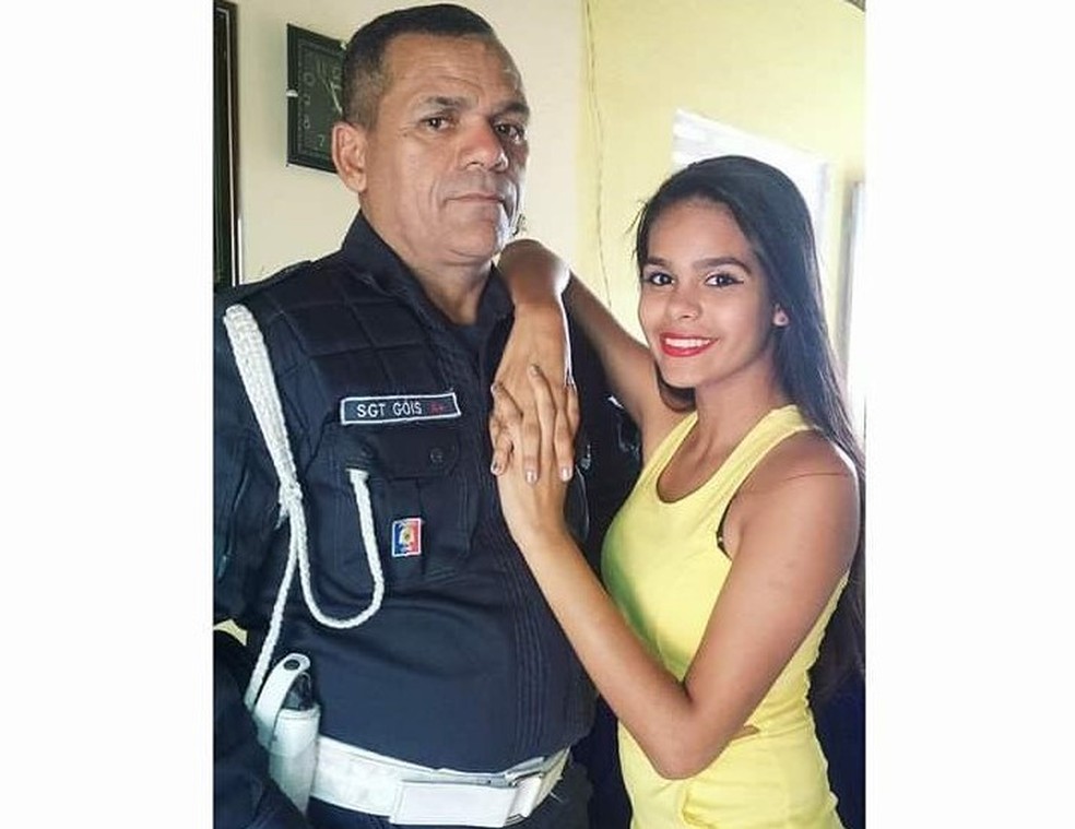 revistapazes.com - 'Pedi força a Deus quando vi que era ela', afirma policial que atendeu ocorrência de acidente cuja vítima fatal era sua filha