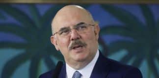 MEC desiste de retomar aulas presenciais em janeiro