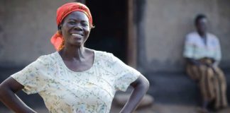 “Ninguém vai ficar em cima de nós se não dobrarmos nossas costas”, disse Martin Luther