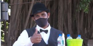 Trabalhador perde emprego e vira ‘garçom do trânsito’ em SP