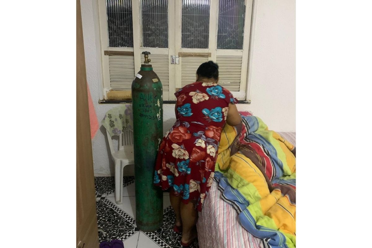 revistapazes.com - Família amazonense monta UTI em casa para cuidar de avó com COVID-19: 'Desesperador'