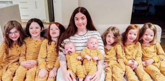 Mãe australiana de 8 filhos revela rotina noturna no YouTube: ‘Começa as 16’