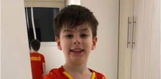 Dr. Jairinho e mãe de Henry jogaram os celulares pela janela depois que a polícia chegou, diz delegada