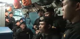 Vídeo mostra tripulação do submarino naufragado cantando e emociona a internet