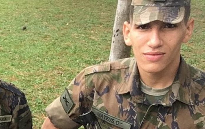 Soldado da FAB morre ao tentar salvar adolescentes que se afogavam no litoral de SP