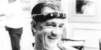 Orlando Drummond, intérprete do seu Peru, morre no Rio aos 101 anos