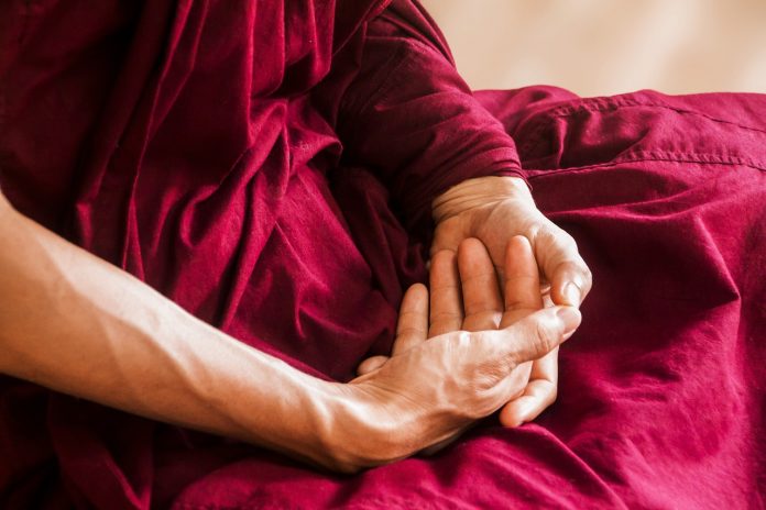 6 razões para sofrimento de acordo com o budismo