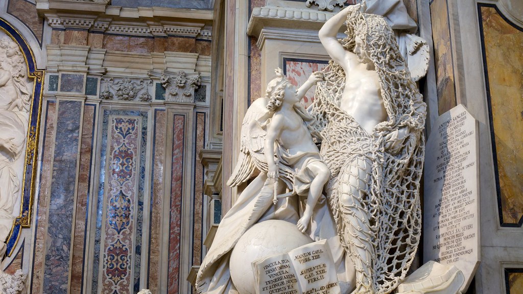 revistapazes.com - Escultura do século 18 mostra uma rede de mármore entalhado que tem encantado internautas