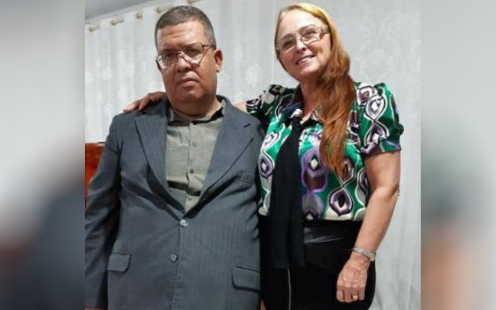 revistapazes.com - Viúva de pastor que afirmou que ressuscitaria passou 3 dias na funerária acreditando que ele voltaria a viver