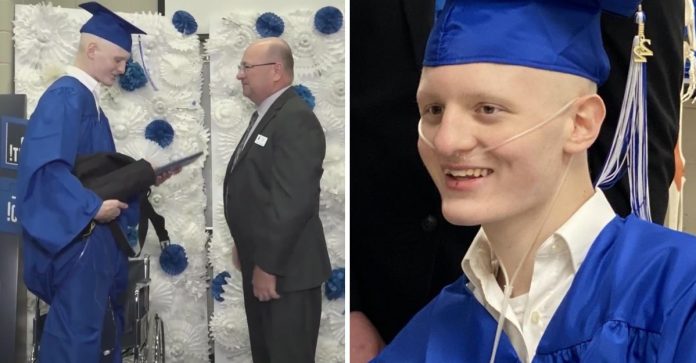 Jovem com câncer terminal se forma no ensino médio rodeado de amigos e familiares