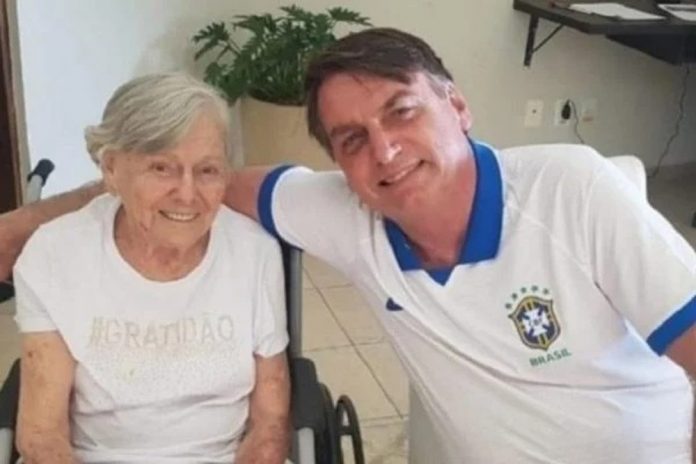 Mãe de Bolsonaro, dona Olinda, morre aos 94 anos
