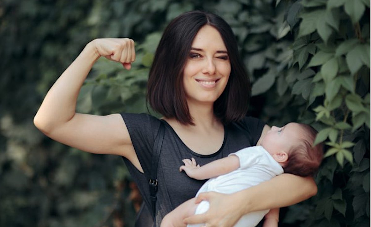 revistapazes.com - A maioria dos pais dizem que desenvolvem 'superpoderes' depois de ter um bebê, segundo estudo