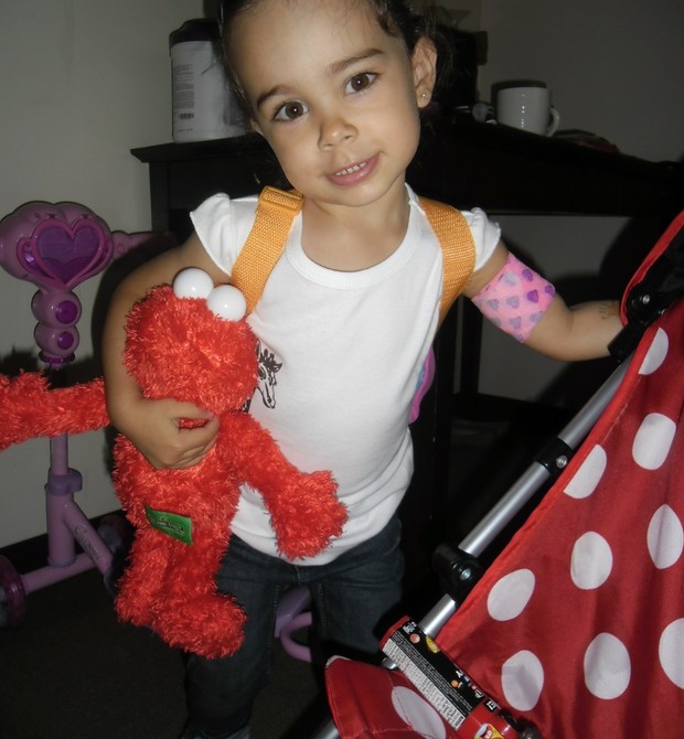 revistapazes.com - "Tem que ter fé e esperança", diz mãe de menina diagnosticada com retinoblastoma aos 2 anos