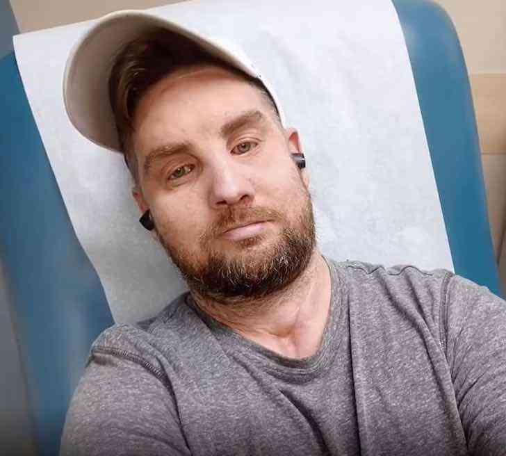 revistapazes.com - Após acidente, homem reconstrói sua vida graças a transplante de rosto: "Fiz isso pelos meus filhos"
