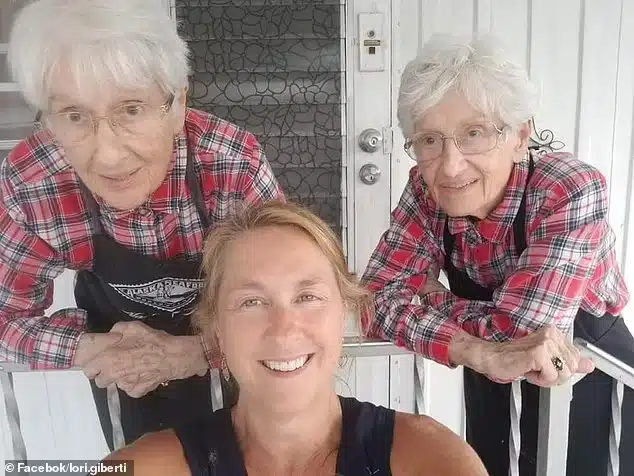 "Fazemos tudo juntas desde que nascemos", dizem irmãs gêmeas que completaram 100 anos revistapazes.com - "Fazemos tudo juntas desde que nascemos", dizem irmãs gêmeas que completaram 100 anos